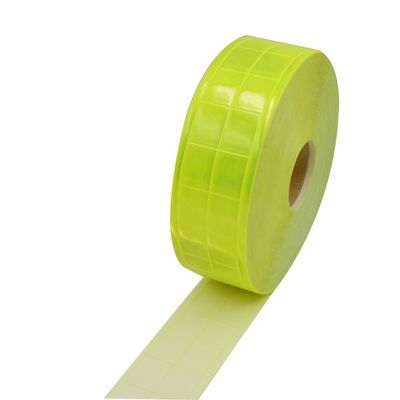 O costume alto da visibilidade imprimiu a fita reflexiva retro da segurança do PVC com CE EN471