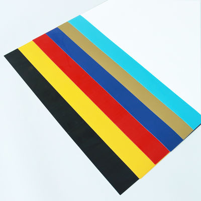 Plutônio feito sob encomenda das folhas 12x12 do vinil de Htv da transferência térmica para a matéria têxtil da roupa da camisa de DIY T
