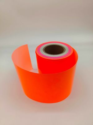 Faixa luminosa colorida brilha no escuro para moda e desporto