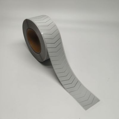 Fios de transferência de calor reflectidos auto-aderentes para vestuário